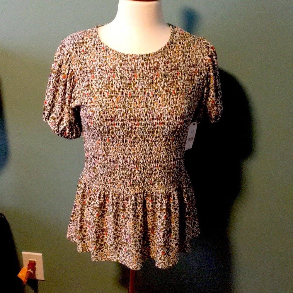 NWT Time And Tru cute floral top